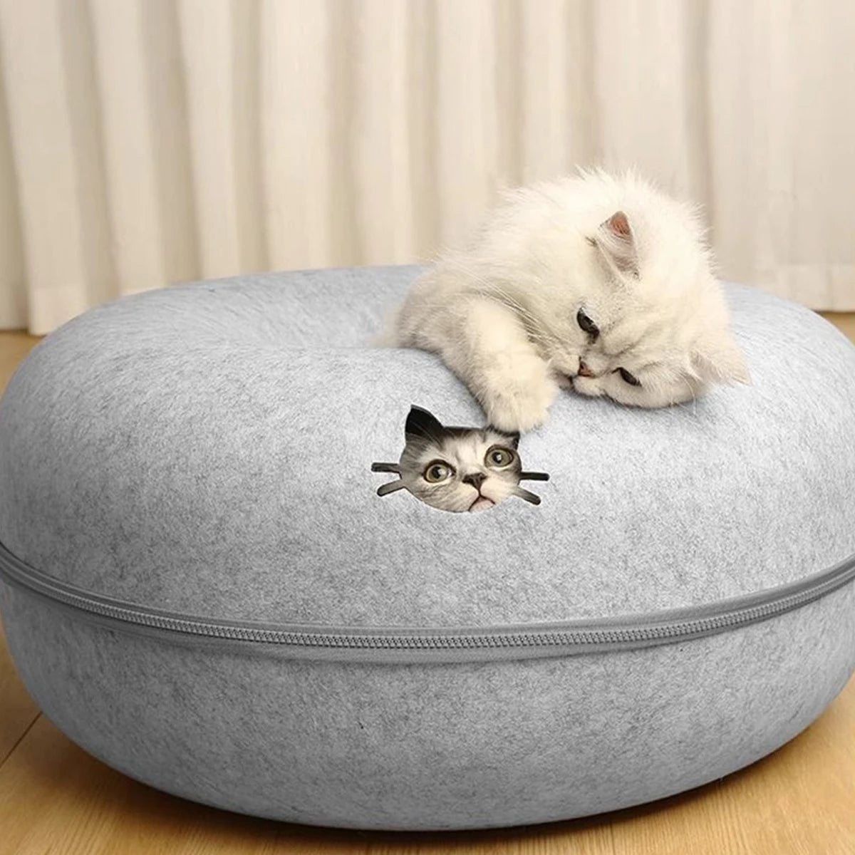 Soft Cat Hideaway Donut — A Safe, Enclosed Space for Deep Sleep